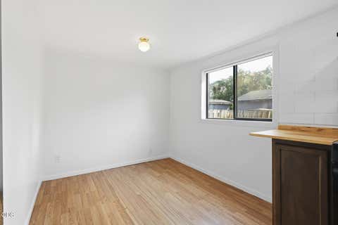 Tiny photo for 2241 SE Roadway Lane, Prineville, OR 97754 (MLS # 220226284)