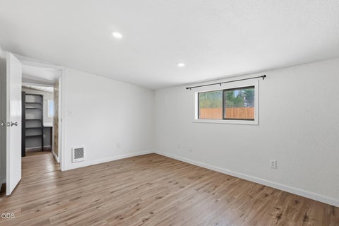 Tiny photo for 2241 SE Roadway Lane, Prineville, OR 97754 (MLS # 220226284)
