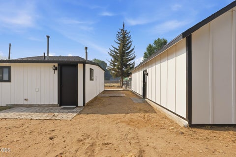Tiny photo for 2241 SE Roadway Lane, Prineville, OR 97754 (MLS # 220226284)