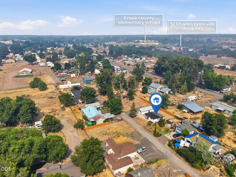 Tiny photo for 2241 SE Roadway Lane, Prineville, OR 97754 (MLS # 220226284)