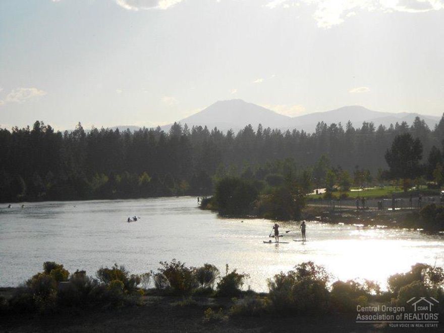 Rare, Riverfront View Property in the Old Mill District. Fronts Columbia Street. Zoned Multi-Use Riverfront. Seller will consider Build to Suit. Call Listing Agent for Details.