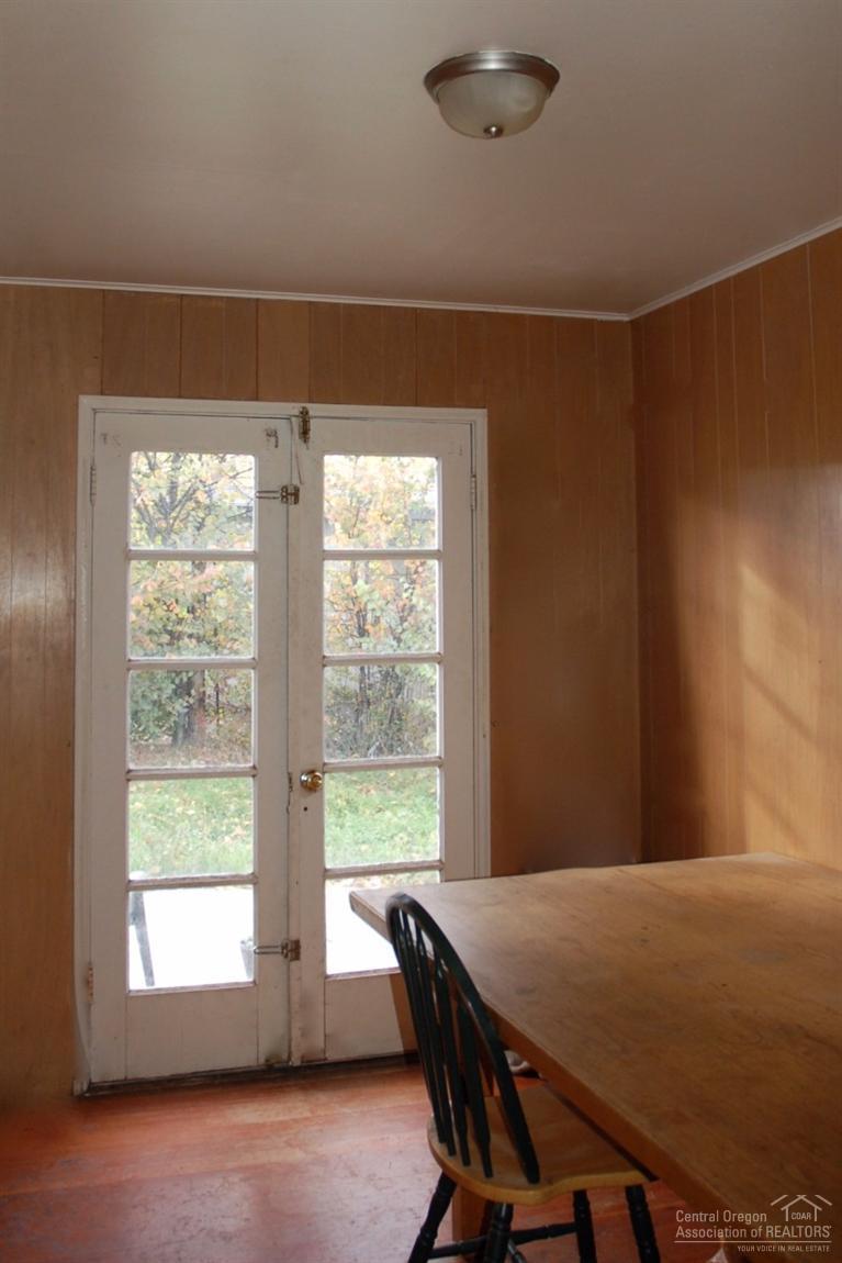 Oregon + Western - Residential