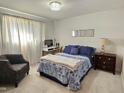 Tiny photo for 5144 Barry Avenue, Klamath Falls, OR 97603 (MLS # 220227129)