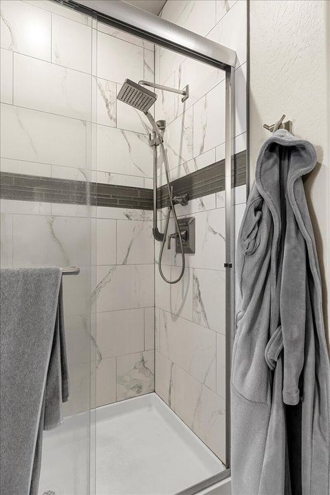 Tiny photo for 221 Skyhawk Drive, Eagle Point, OR 97524 (MLS # 220219948)