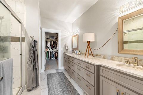 Tiny photo for 221 Skyhawk Drive, Eagle Point, OR 97524 (MLS # 220219948)