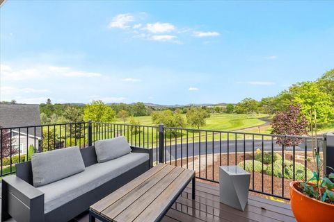 Tiny photo for 221 Skyhawk Drive, Eagle Point, OR 97524 (MLS # 220219948)