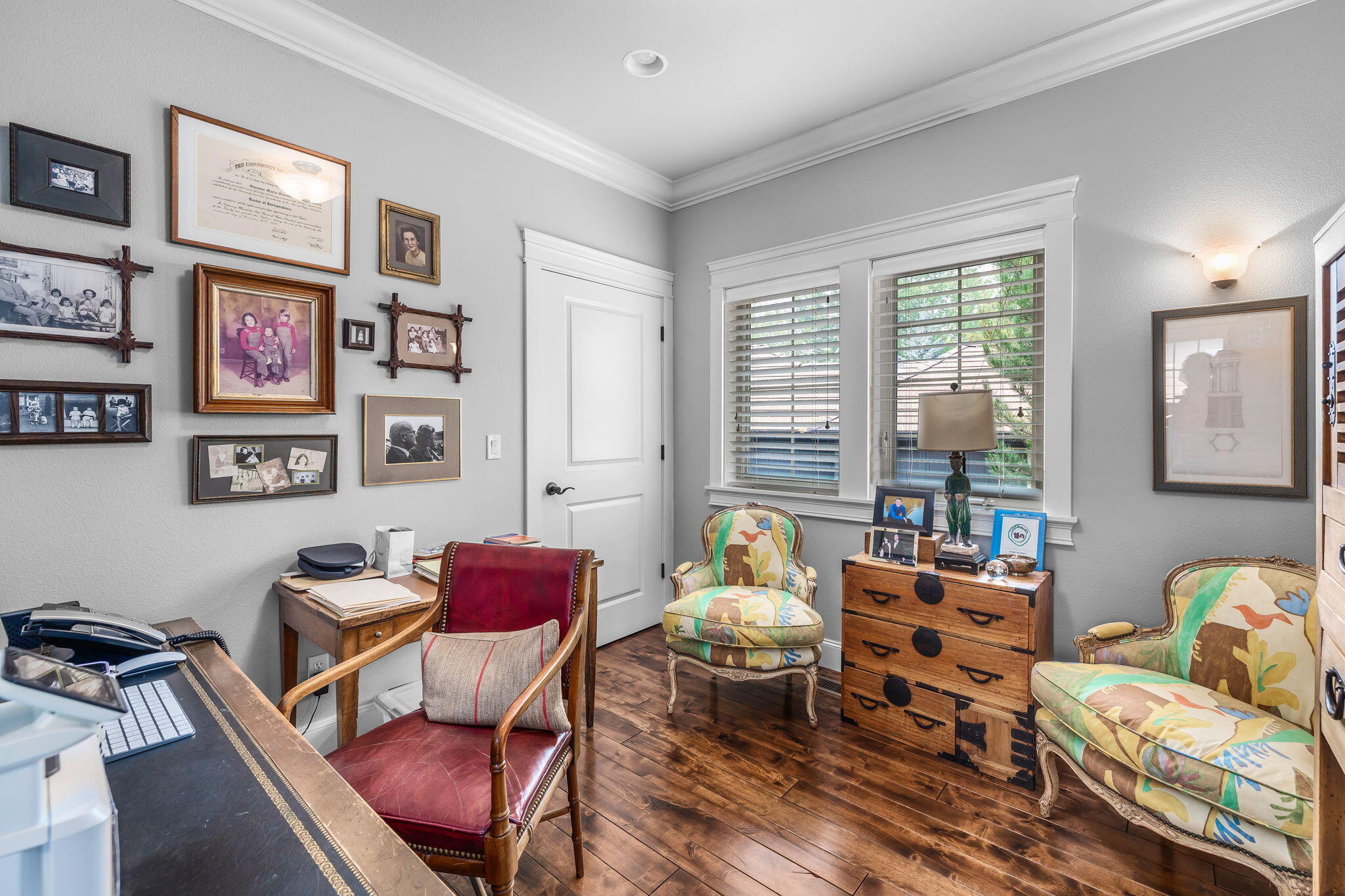 Broken Top - Residential