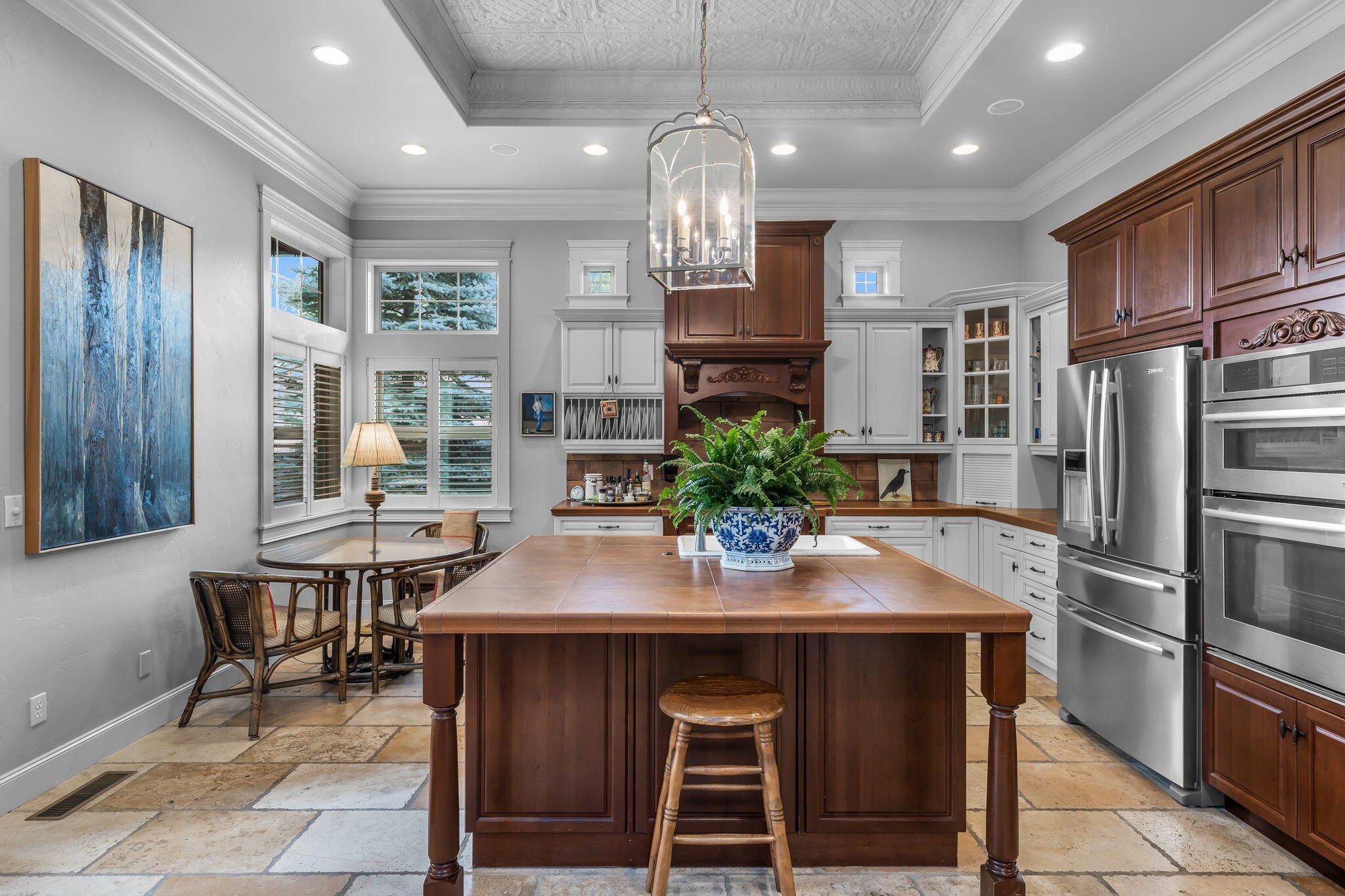 Broken Top - Residential