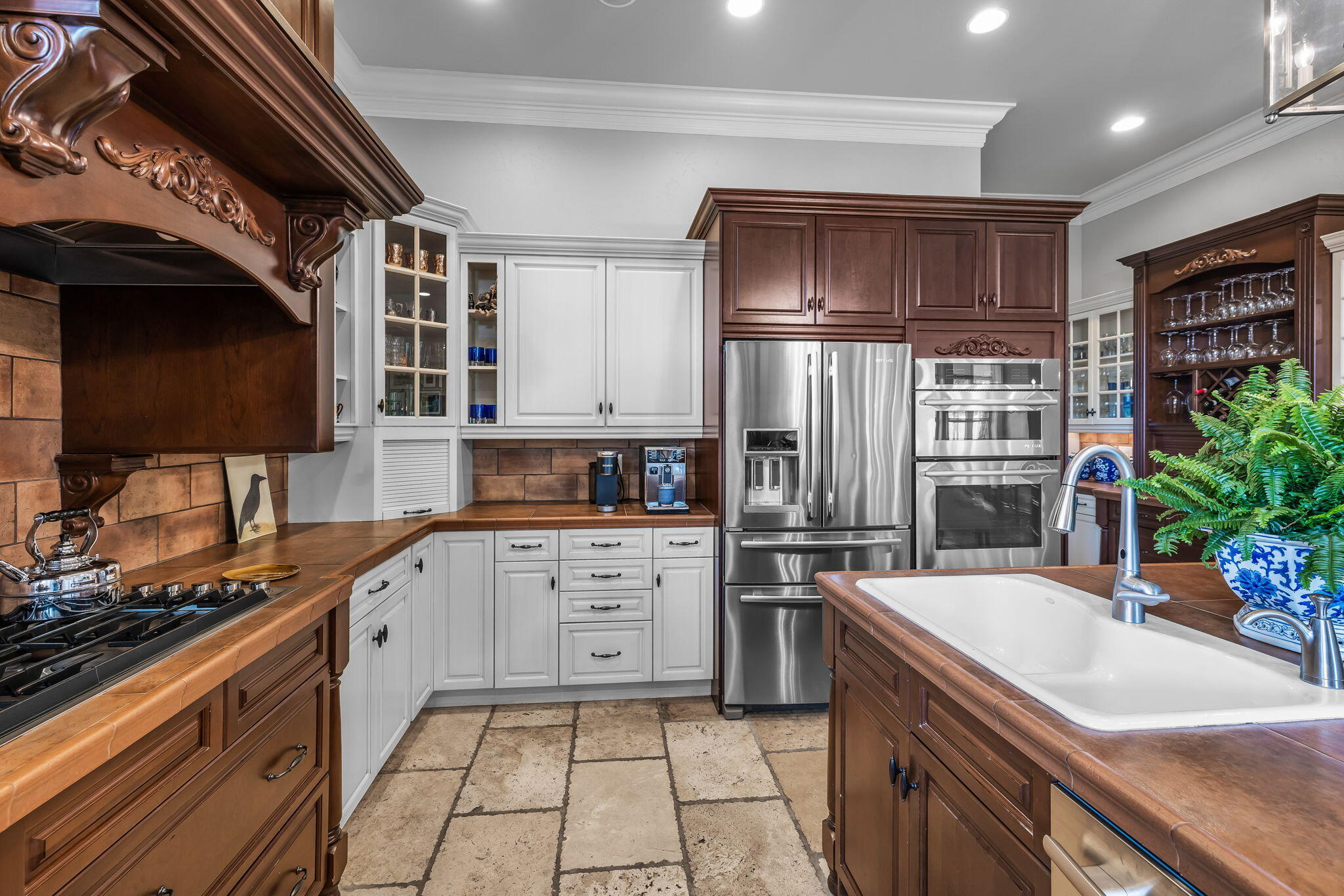 Broken Top - Residential