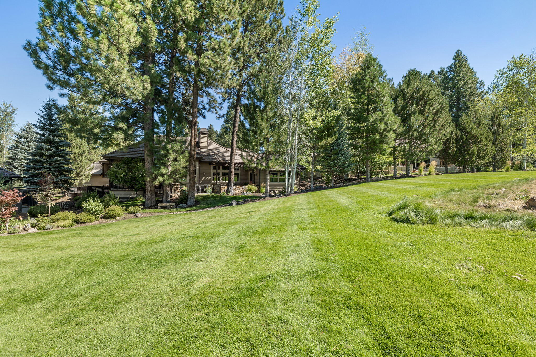 Broken Top - Residential