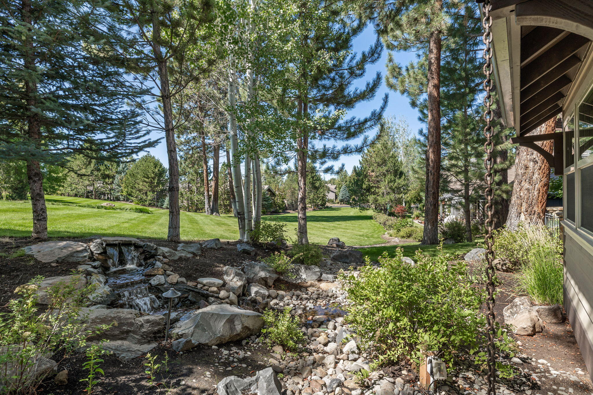 Broken Top - Residential