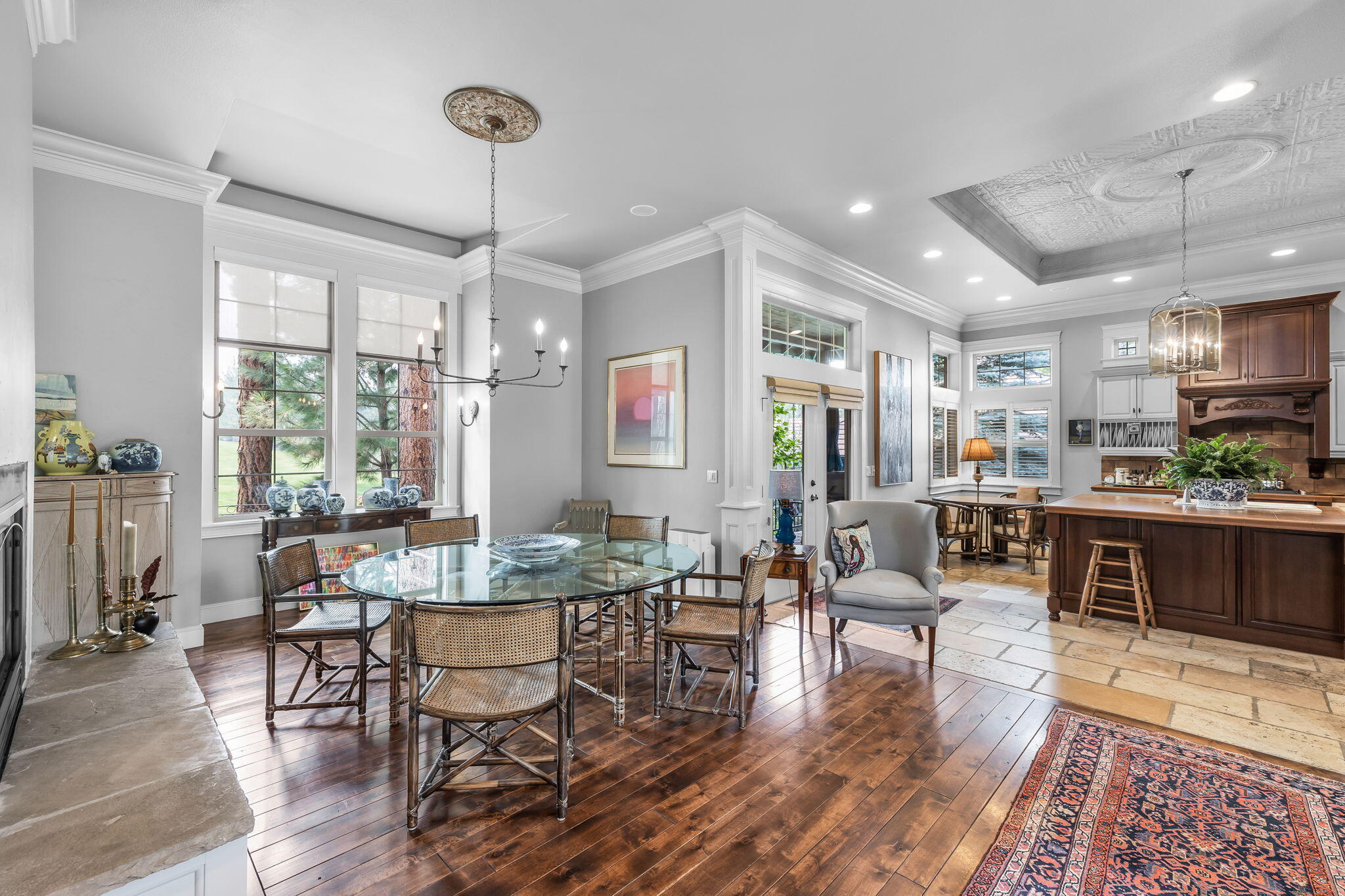 Broken Top - Residential