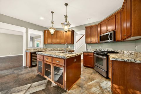 Tiny photo for 4102 Hidden Valley Court, Medford, OR 97504 (MLS # 220214080)