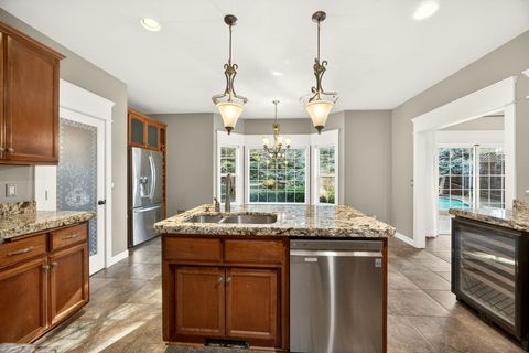 Tiny photo for 4102 Hidden Valley Court, Medford, OR 97504 (MLS # 220214080)