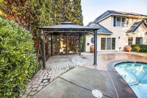 Tiny photo for 4102 Hidden Valley Court, Medford, OR 97504 (MLS # 220214080)