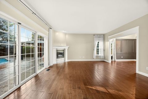 Tiny photo for 4102 Hidden Valley Court, Medford, OR 97504 (MLS # 220214080)