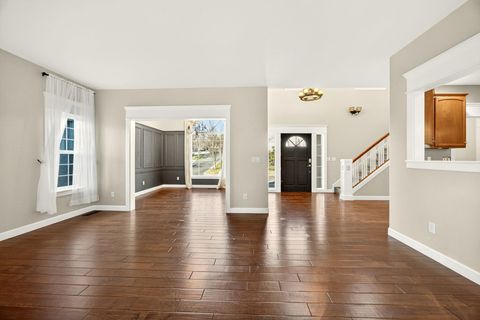 Tiny photo for 4102 Hidden Valley Court, Medford, OR 97504 (MLS # 220214080)