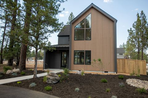 952 W McKenzie Highway Lot 57 Sisters OR 97759