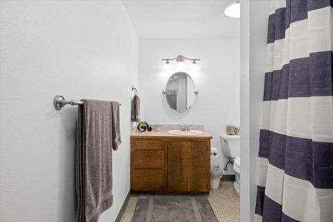 Tiny photo for 8081 W Evans Creek Road, Rogue River, OR 97537 (MLS # 220217338)