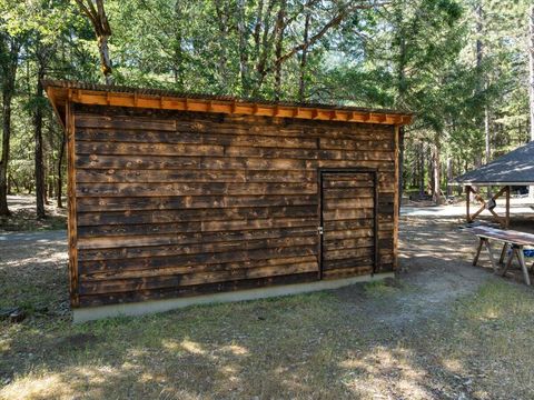 Tiny photo for 8081 W Evans Creek Road, Rogue River, OR 97537 (MLS # 220217338)