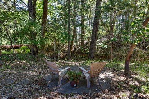 Tiny photo for 8081 W Evans Creek Road, Rogue River, OR 97537 (MLS # 220217338)