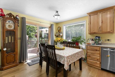 Tiny photo for 8081 W Evans Creek Road, Rogue River, OR 97537 (MLS # 220217338)