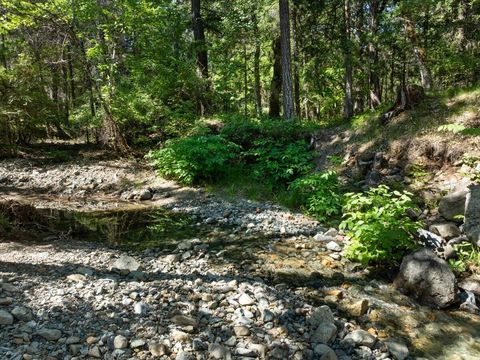 Tiny photo for 8081 W Evans Creek Road, Rogue River, OR 97537 (MLS # 220217338)