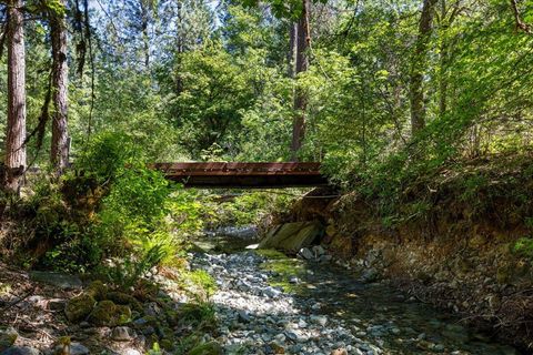 Tiny photo for 8081 W Evans Creek Road, Rogue River, OR 97537 (MLS # 220217338)