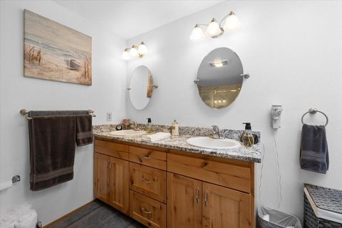 Tiny photo for 8081 W Evans Creek Road, Rogue River, OR 97537 (MLS # 220217338)