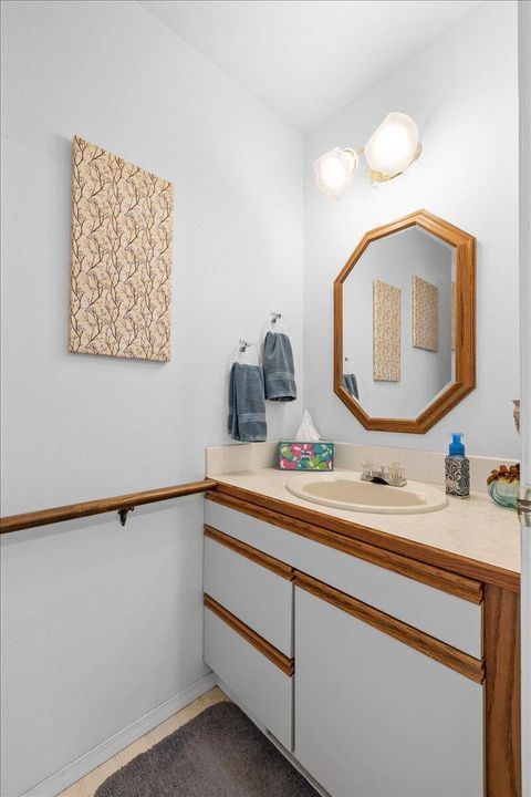 Tiny photo for 8081 W Evans Creek Road, Rogue River, OR 97537 (MLS # 220217338)