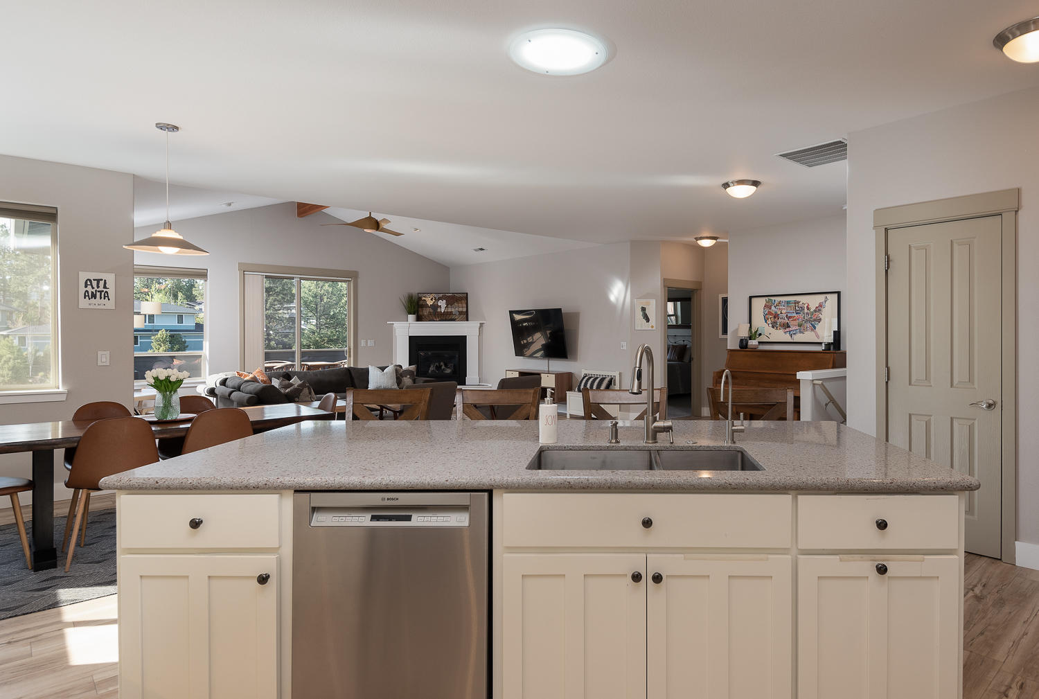 Skyliner Summit - Residential