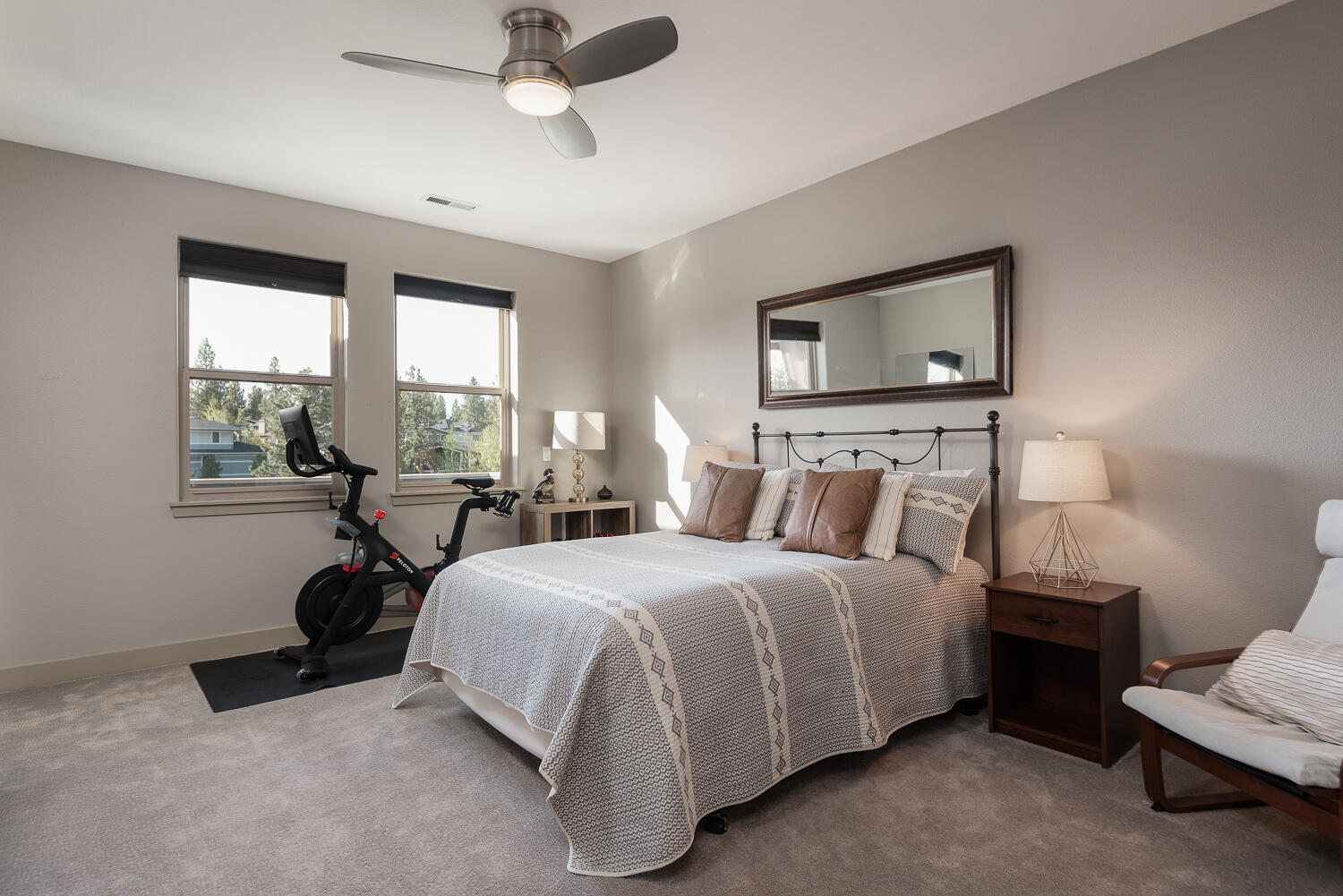 Skyliner Summit - Residential