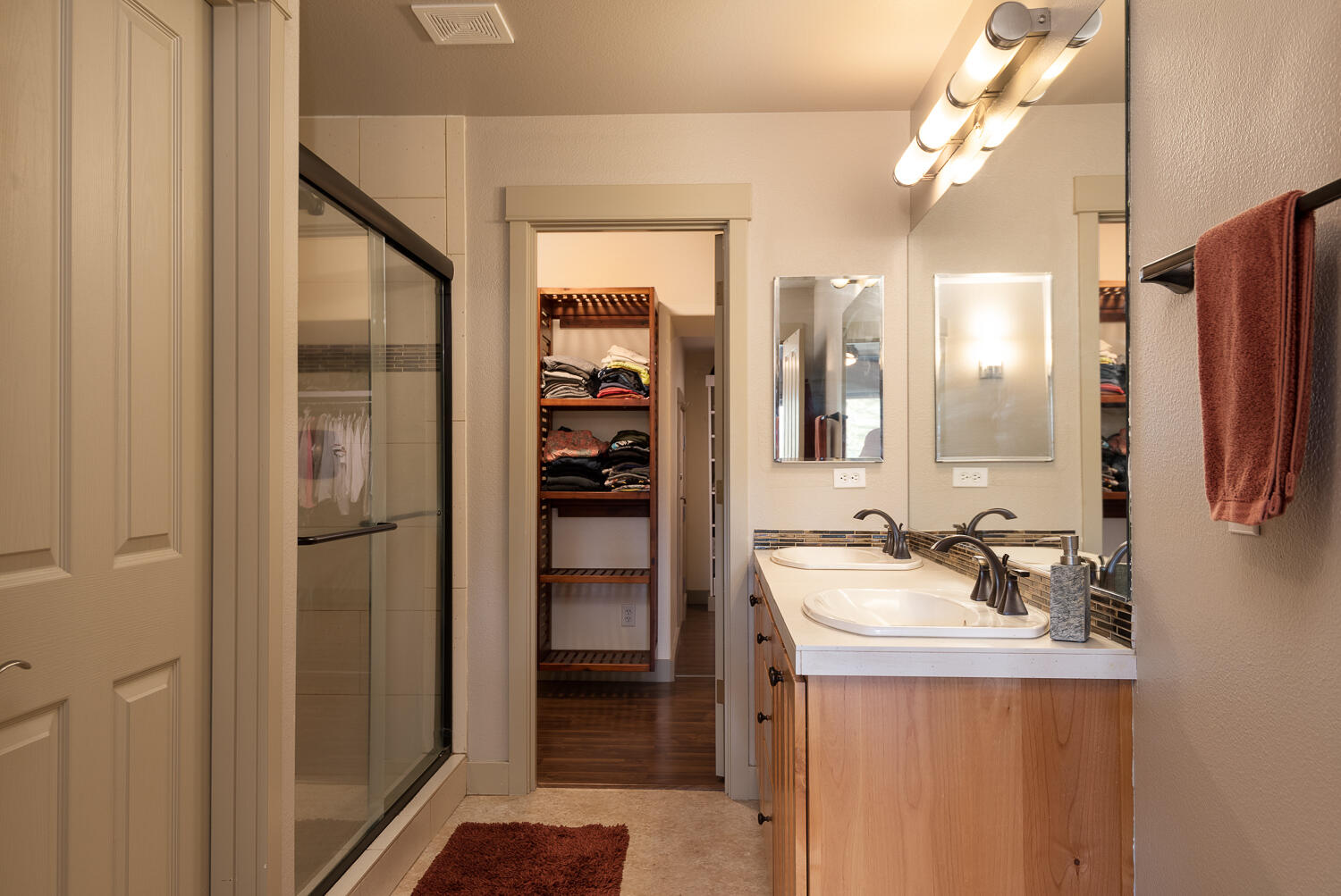 Skyliner Summit - Residential