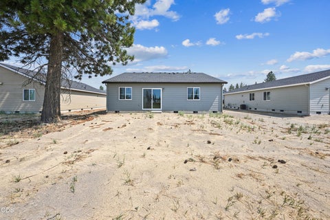 Tiny photo for 51779 Jubilee Pine Dr Dr, La Pine, OR 97739 (MLS # 220220211)