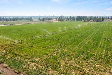 Tiny photo for 8450 NE 1st Street, Terrebonne, OR 97760 (MLS # 220227100)