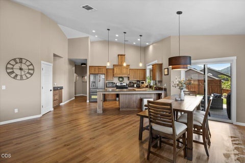 Tiny photo for 2391 Robertson Crest CRST, Grants Pass, OR 97527 (MLS # 220222838)