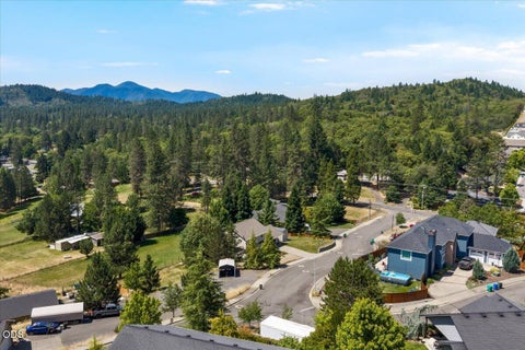 Tiny photo for 2391 Robertson Crest CRST, Grants Pass, OR 97527 (MLS # 220222838)