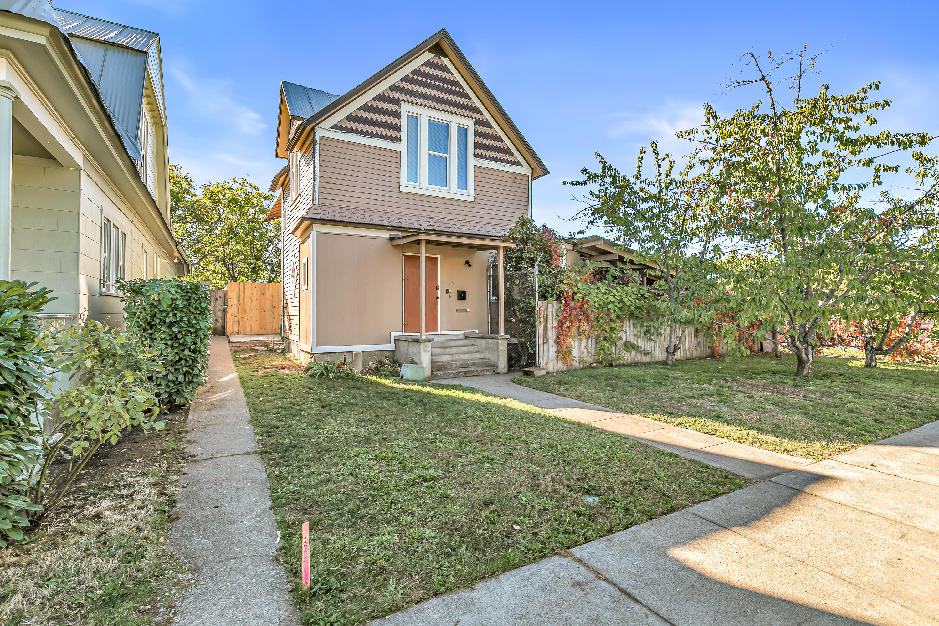 Summit Addition To The City Of Medford - Residential Income