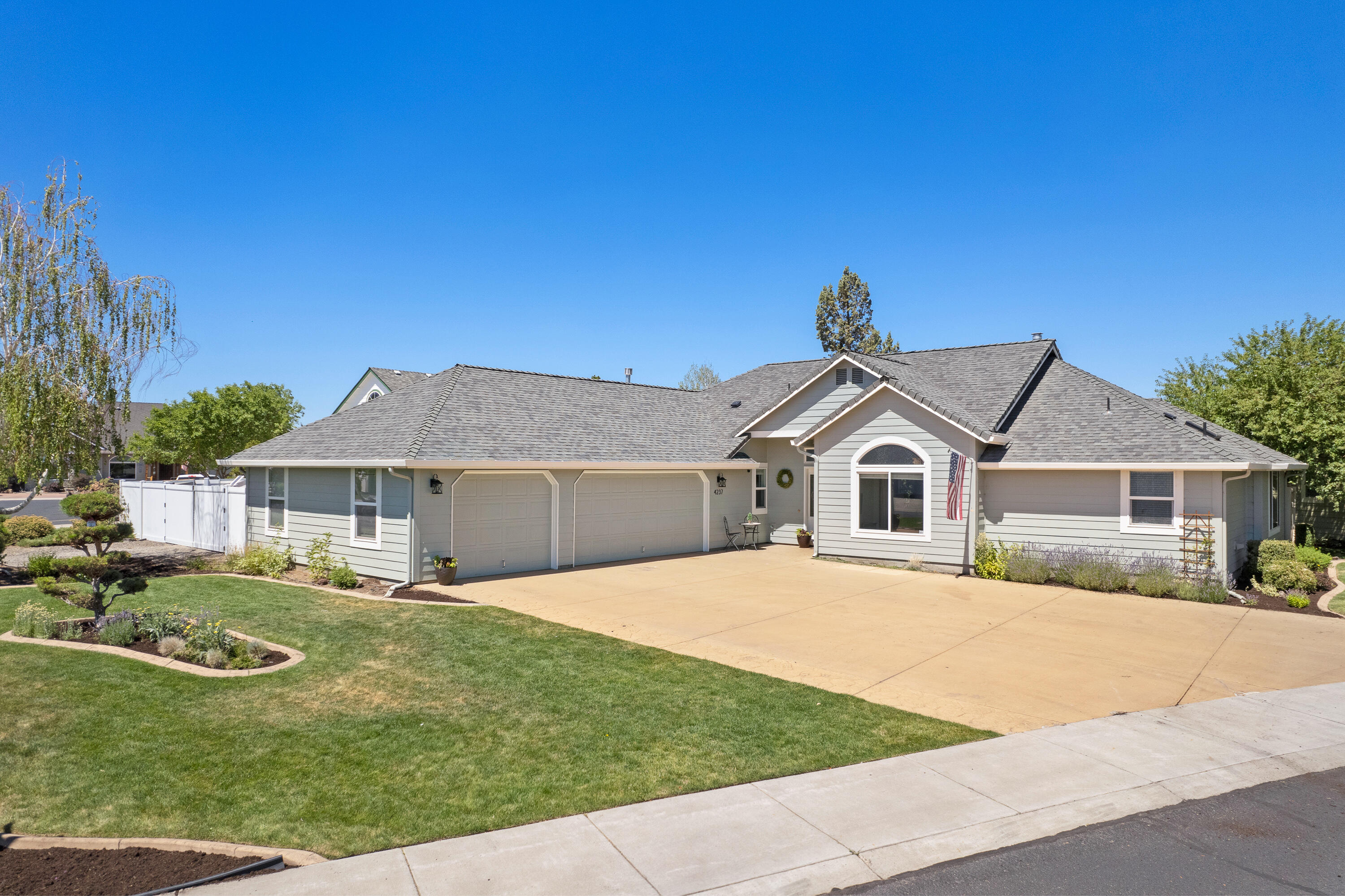 Greens At Redmond - Residential