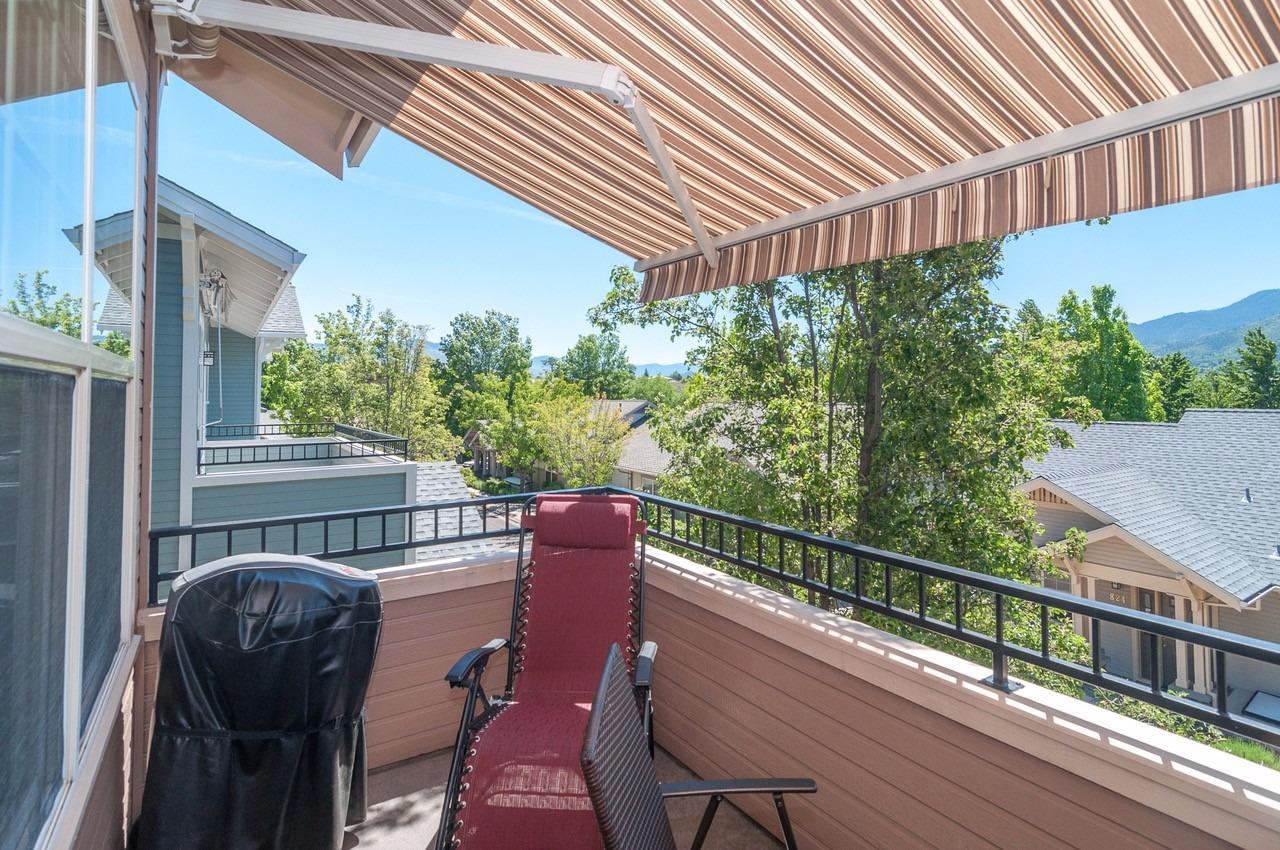 Mountain Meadows - Residential