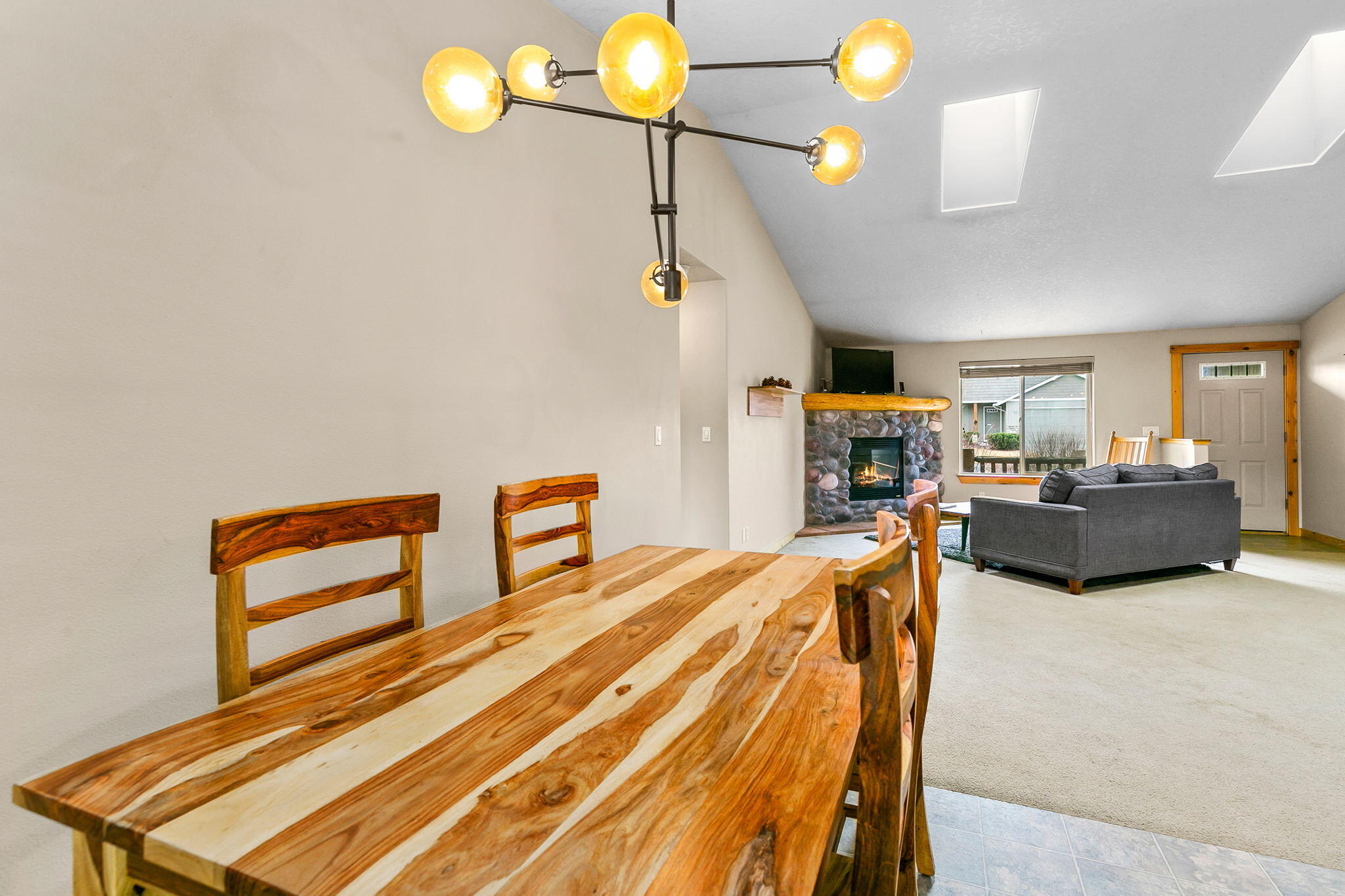 Paulina Peaks - Residential