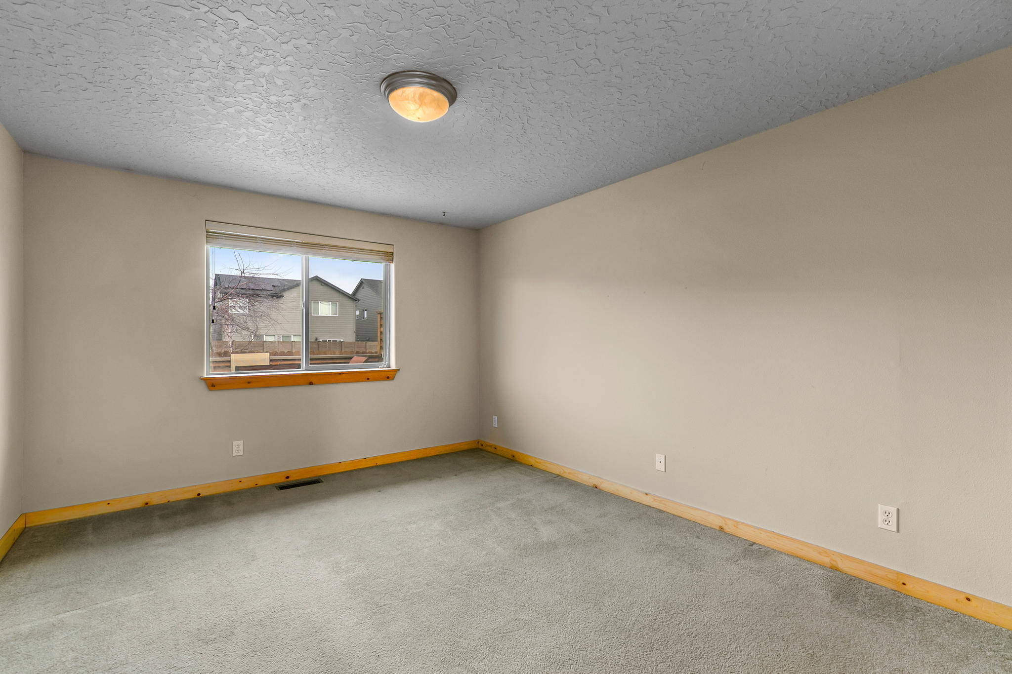 Paulina Peaks - Residential