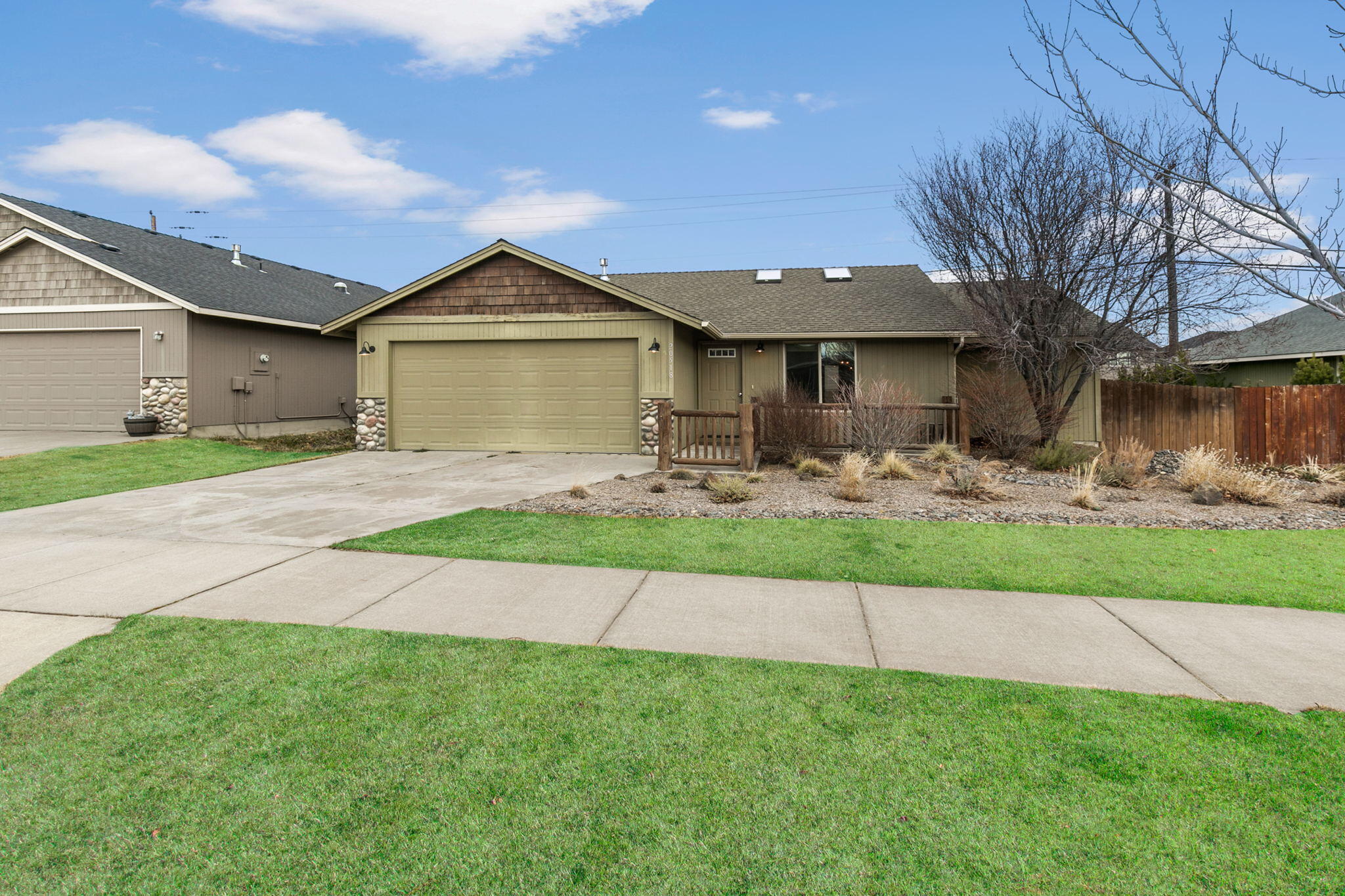 Paulina Peaks - Residential