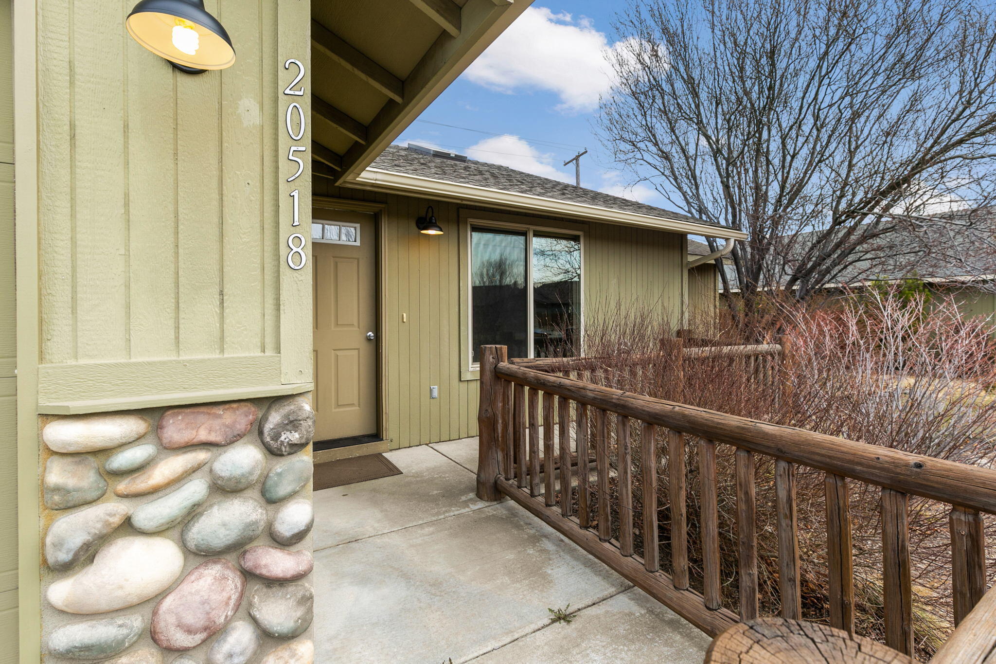 Paulina Peaks - Residential