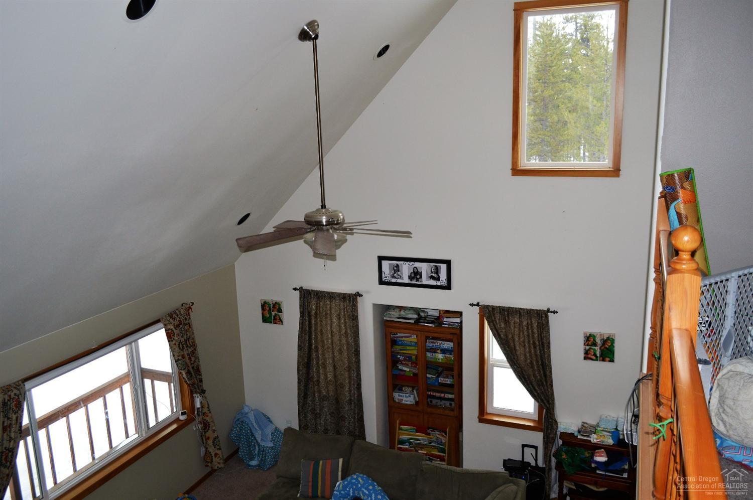 Pinewood Country Est - Residential