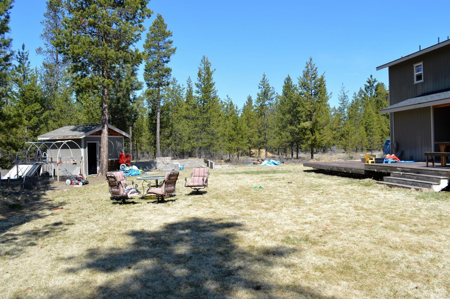 Pinewood Country Est - Residential