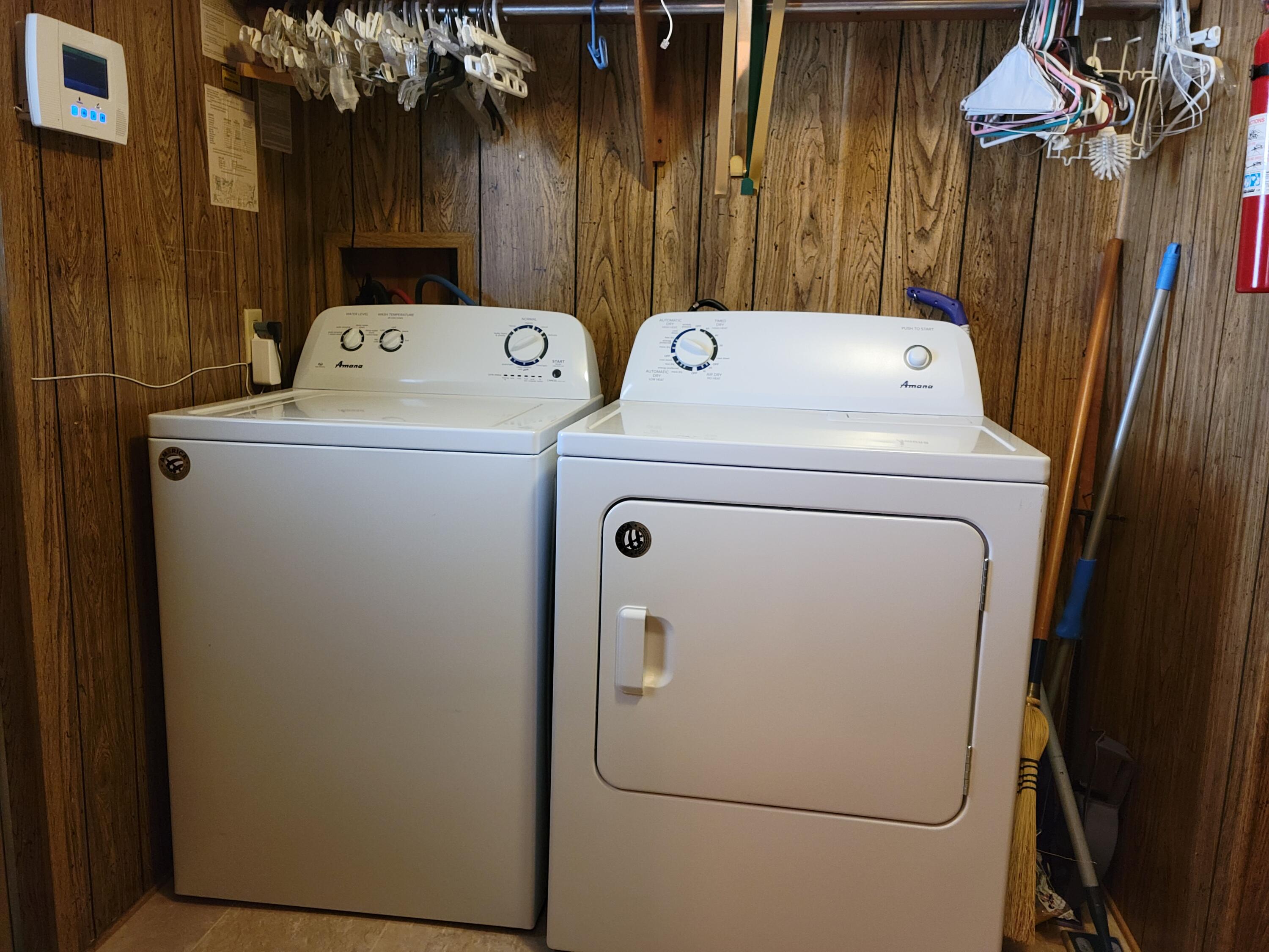 Rogue Lea Estates - Residential