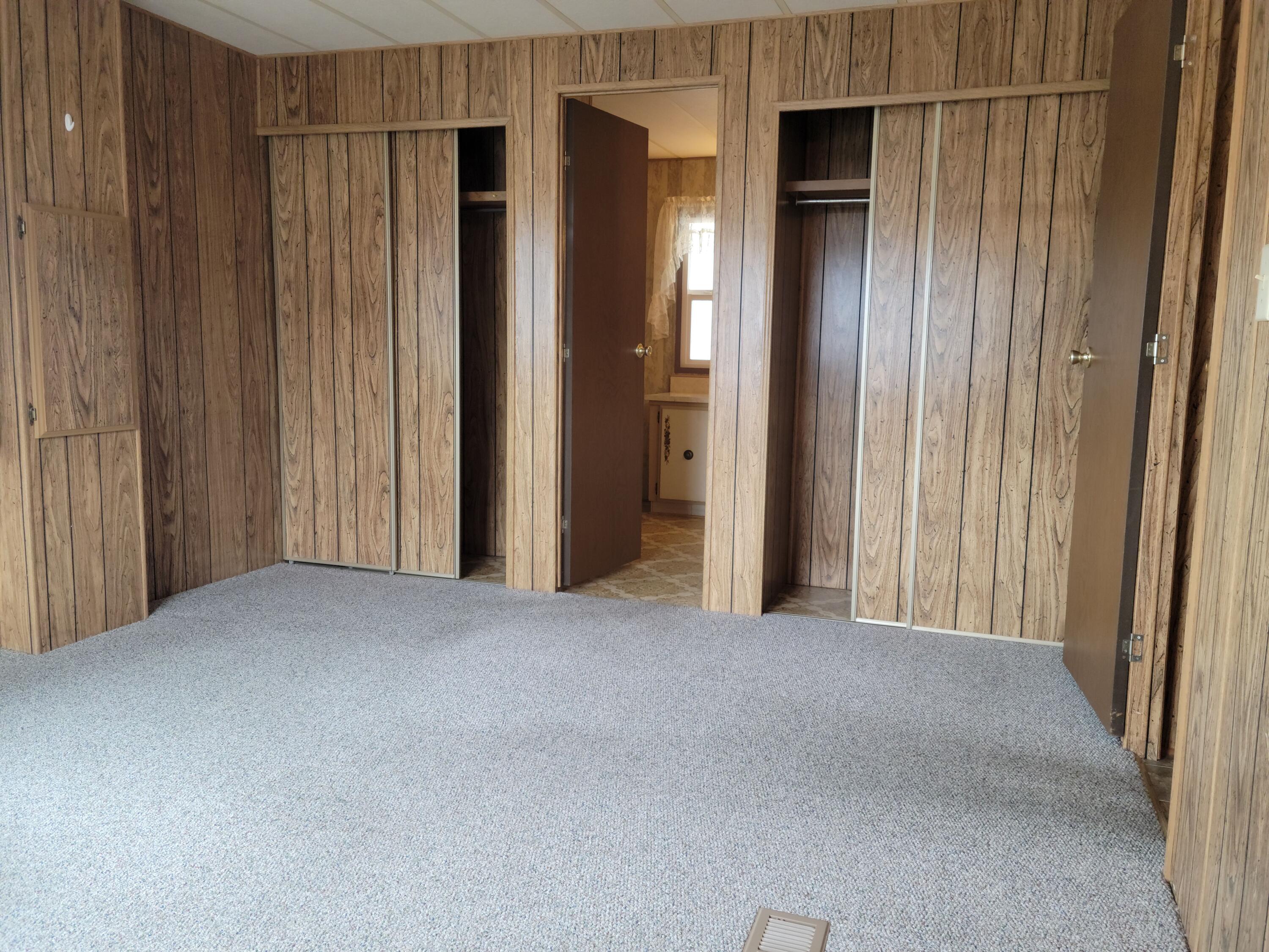 Rogue Lea Estates - Residential