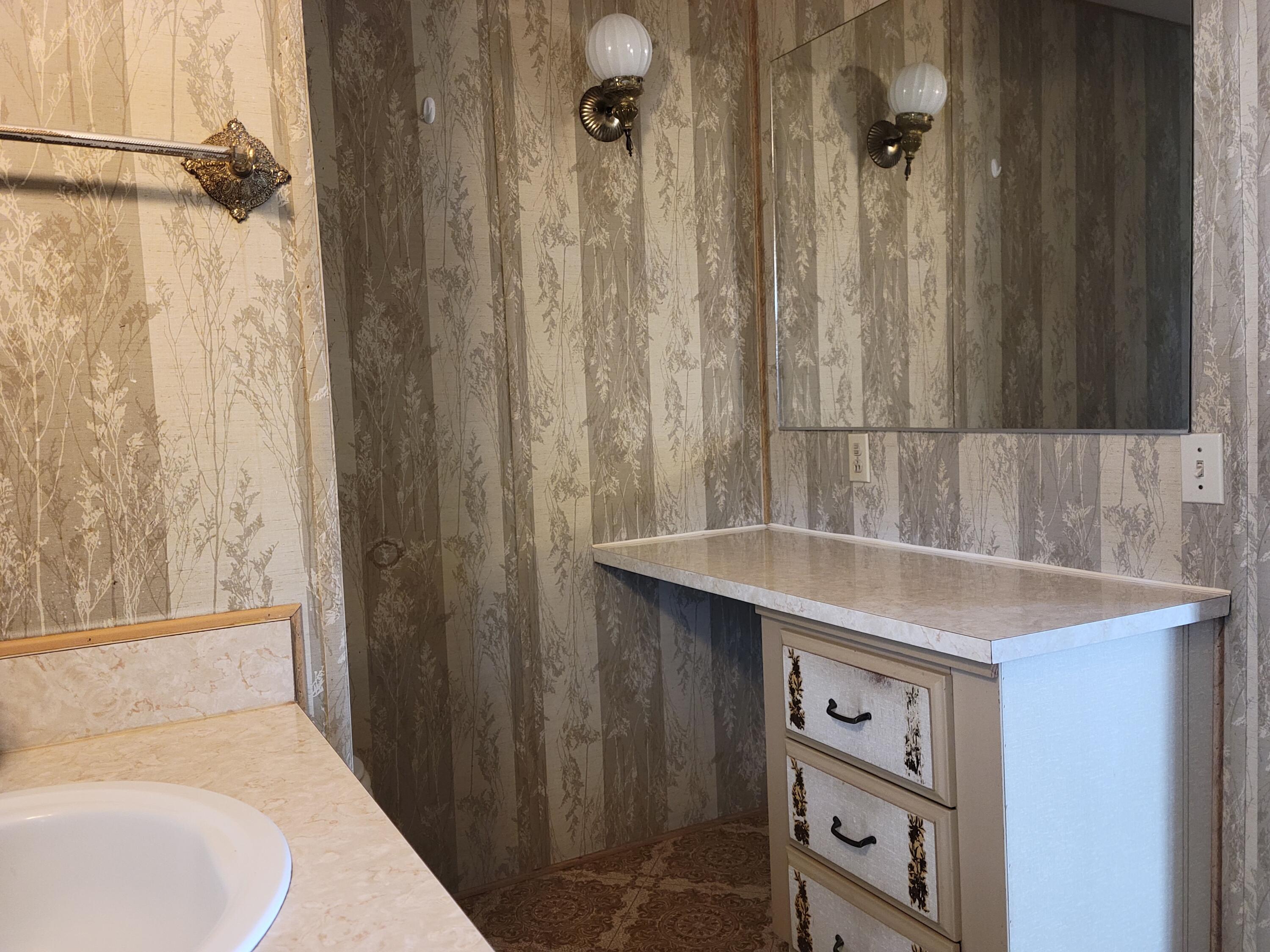 Rogue Lea Estates - Residential