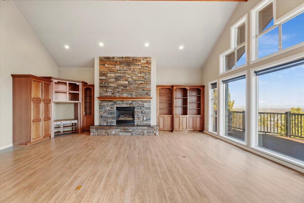 Hillside Park - Residential